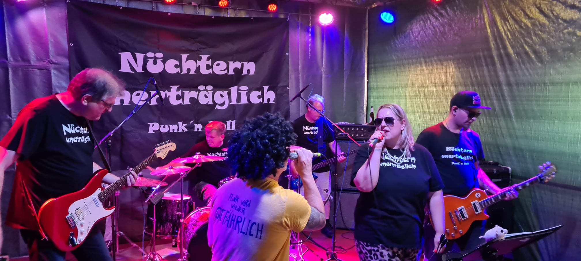 Nüchtern Unerträglich – Chaos in Hüde – Foto 1