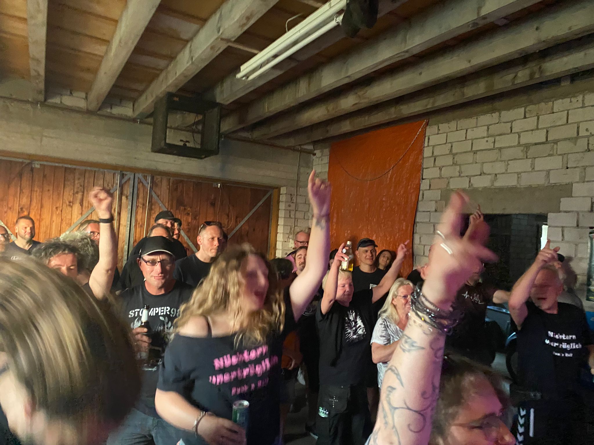 Nüchtern Unerträglich – Chaos in Hüde – Foto 21