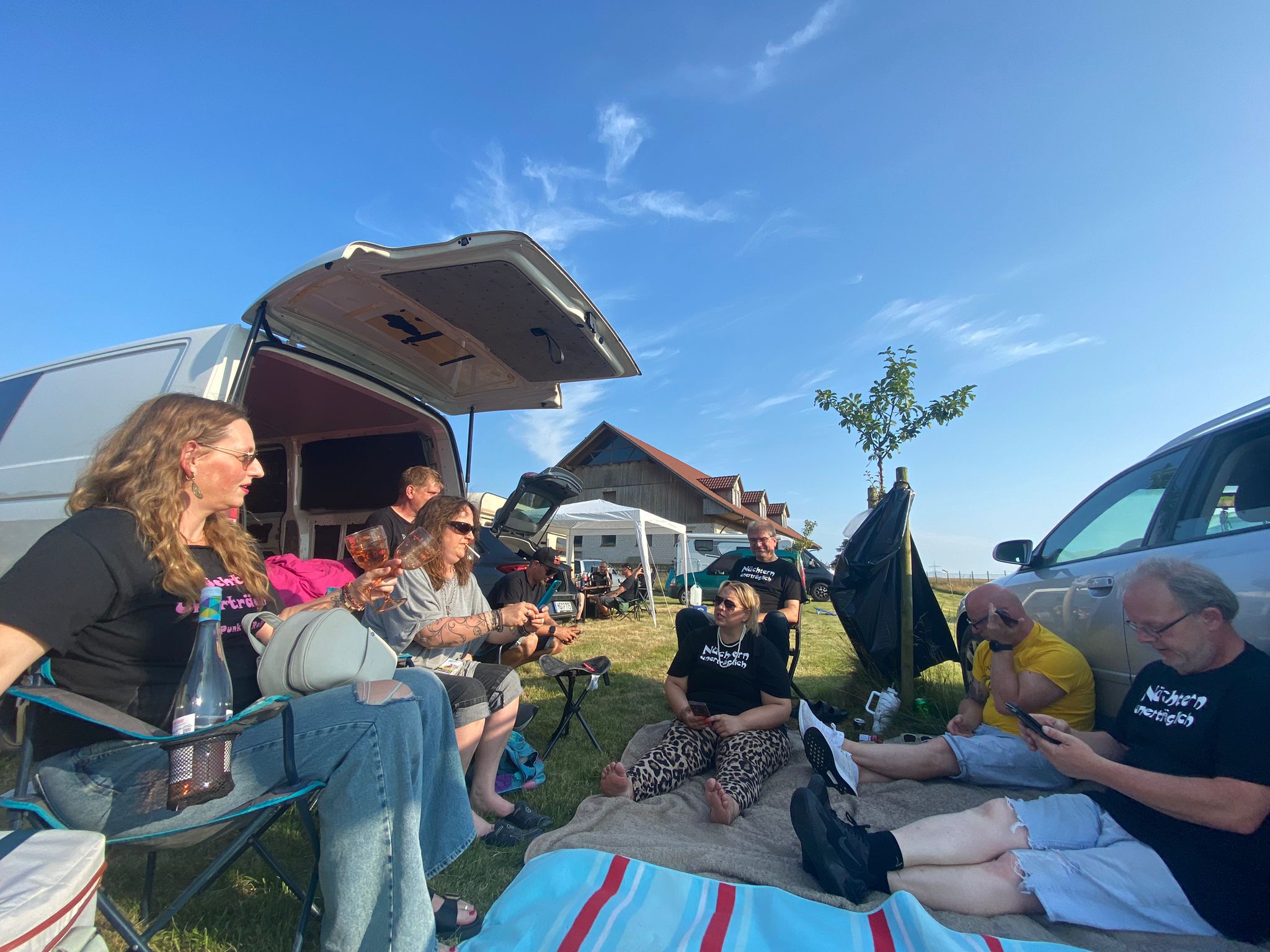 Nüchtern Unerträglich – Chaos in Hüde – Foto 23