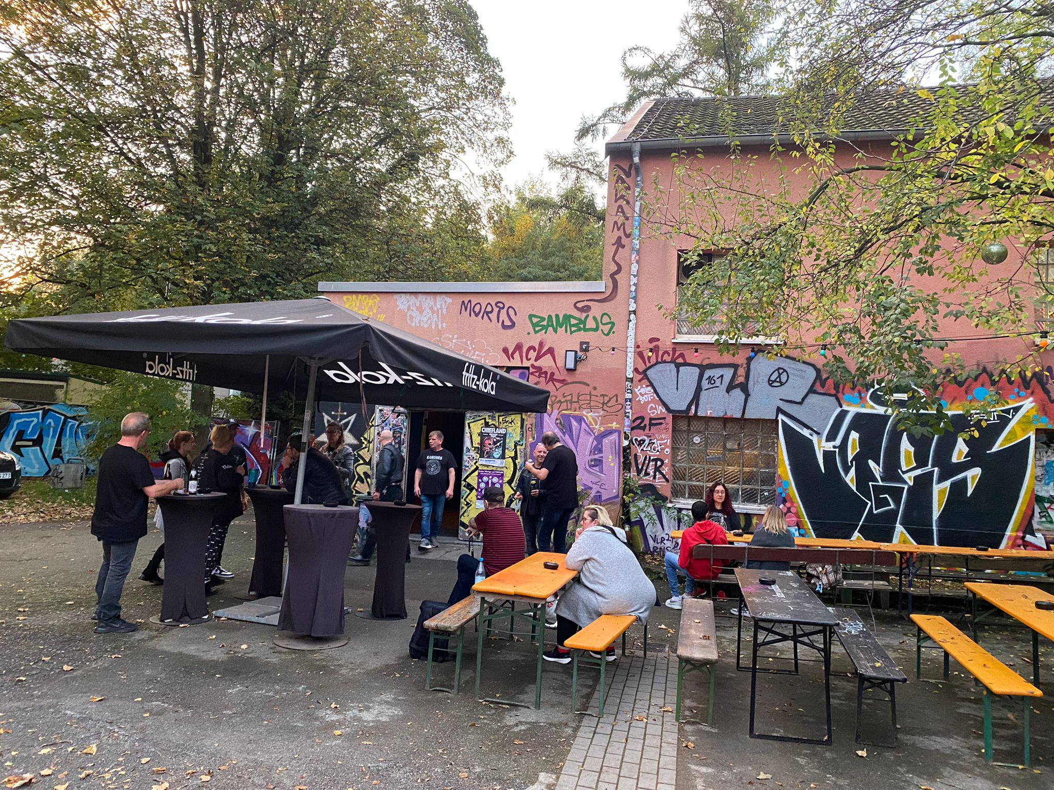 Nüchtern Unerträglich – Druckluft Oberhausen – Foto 8