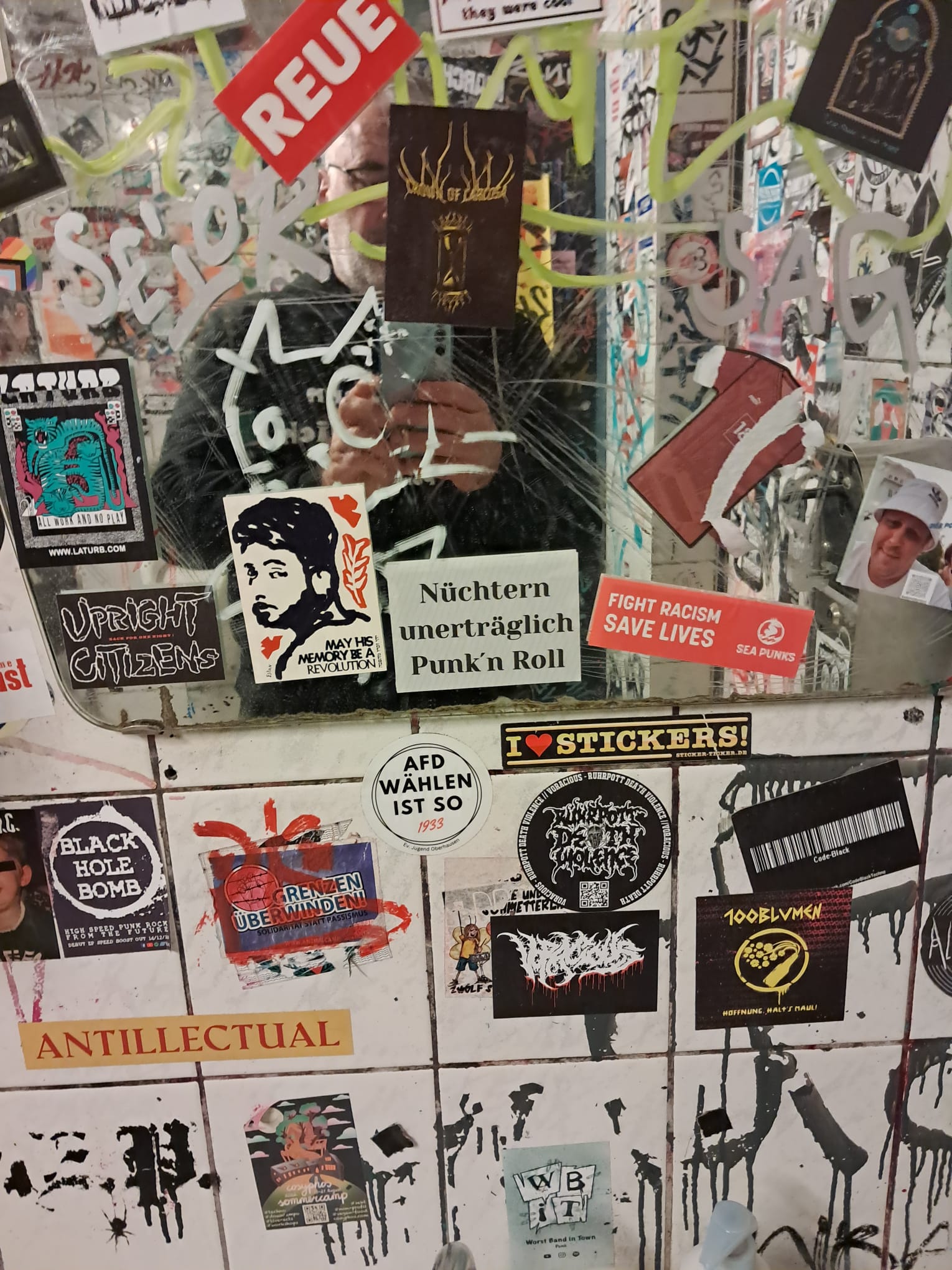 Nüchtern Unerträglich – Druckluft Oberhausen – Foto 10