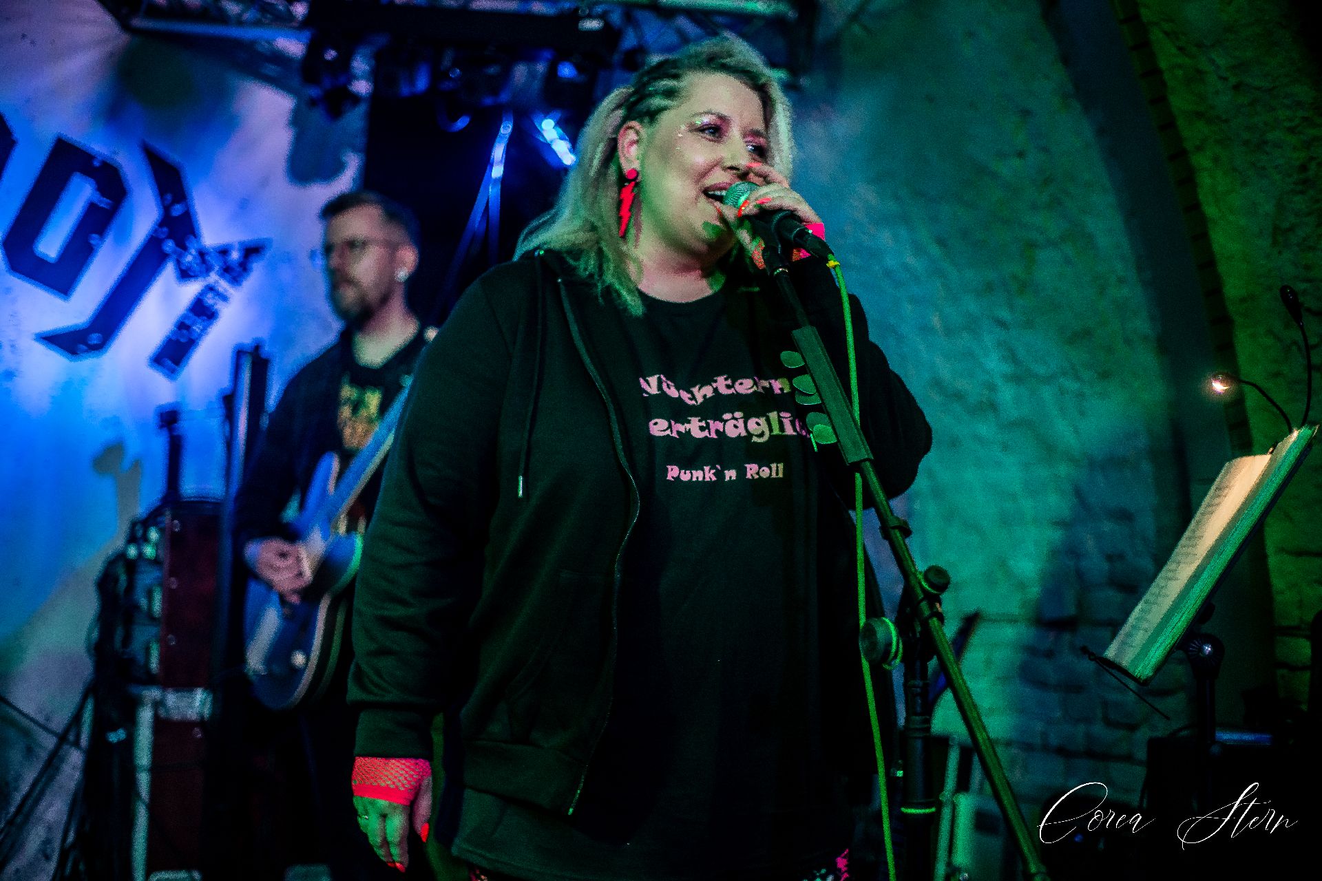 Nüchtern Unerträglich live im Bunker Minden – Foto 26