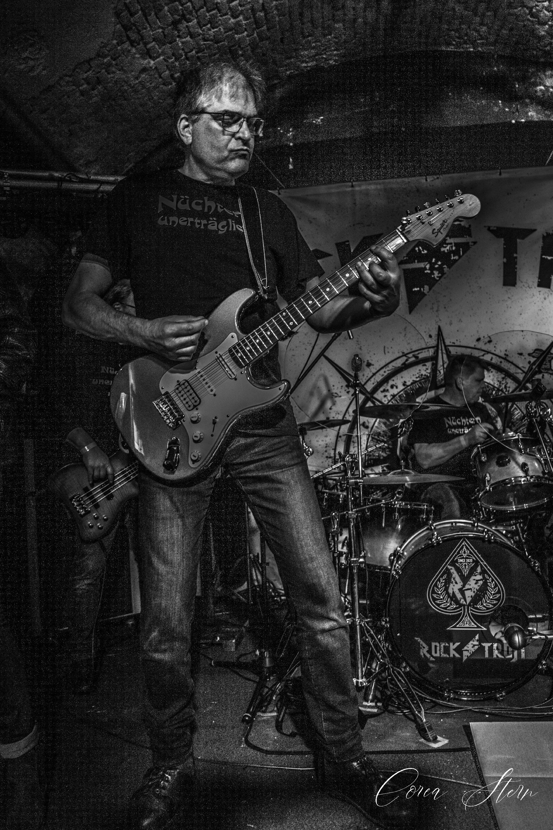 Nüchtern Unerträglich live im Bunker Minden – Foto 37